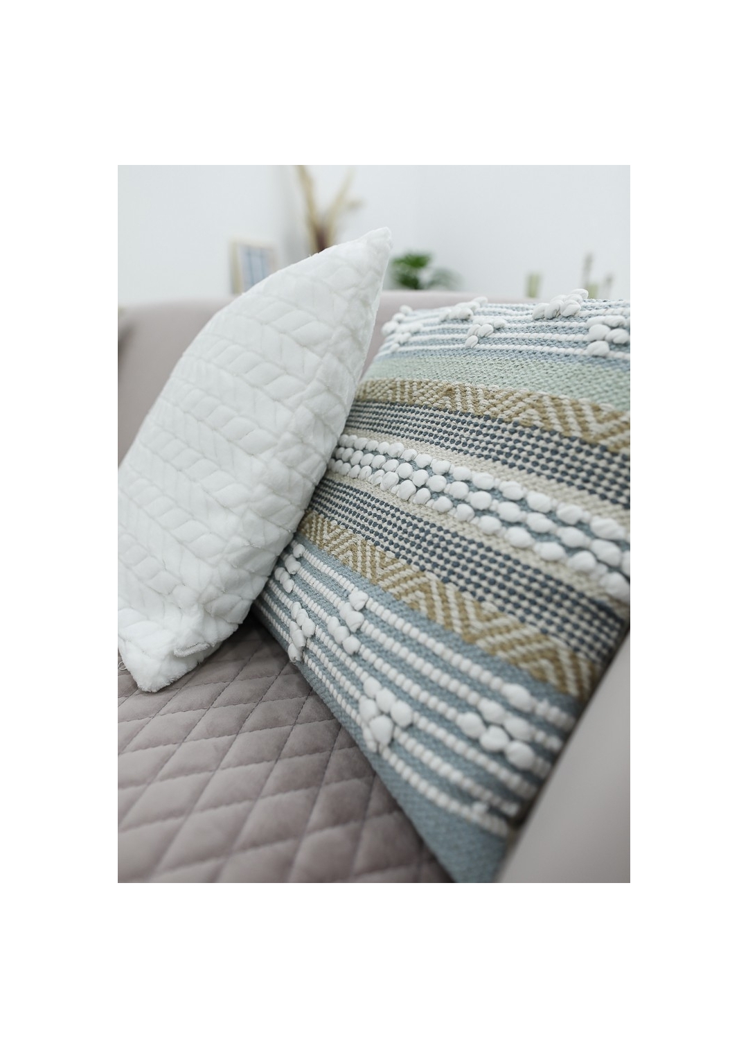 IVORY SOFT TOUCH CUSHION