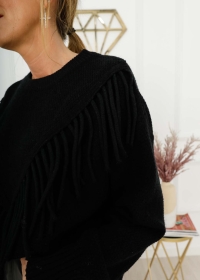 BLACK SWEATER WITH FRINGES