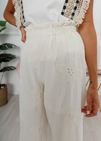 OFF-WHITE EMBROIDERED PANTS
