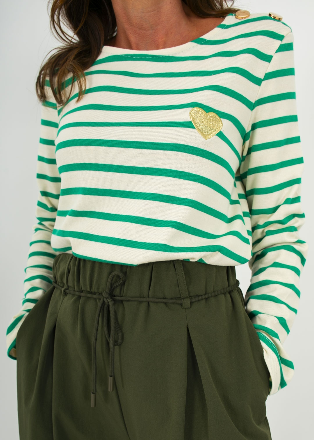 GREEN AND BEIGE STRIPED T-SHIRT