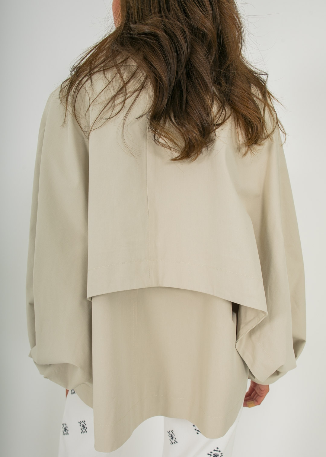 BEIGE CAPE STYLE TRENCH COAT