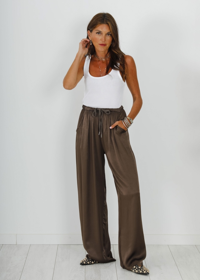 BROWN SATIN FLUID PANTS