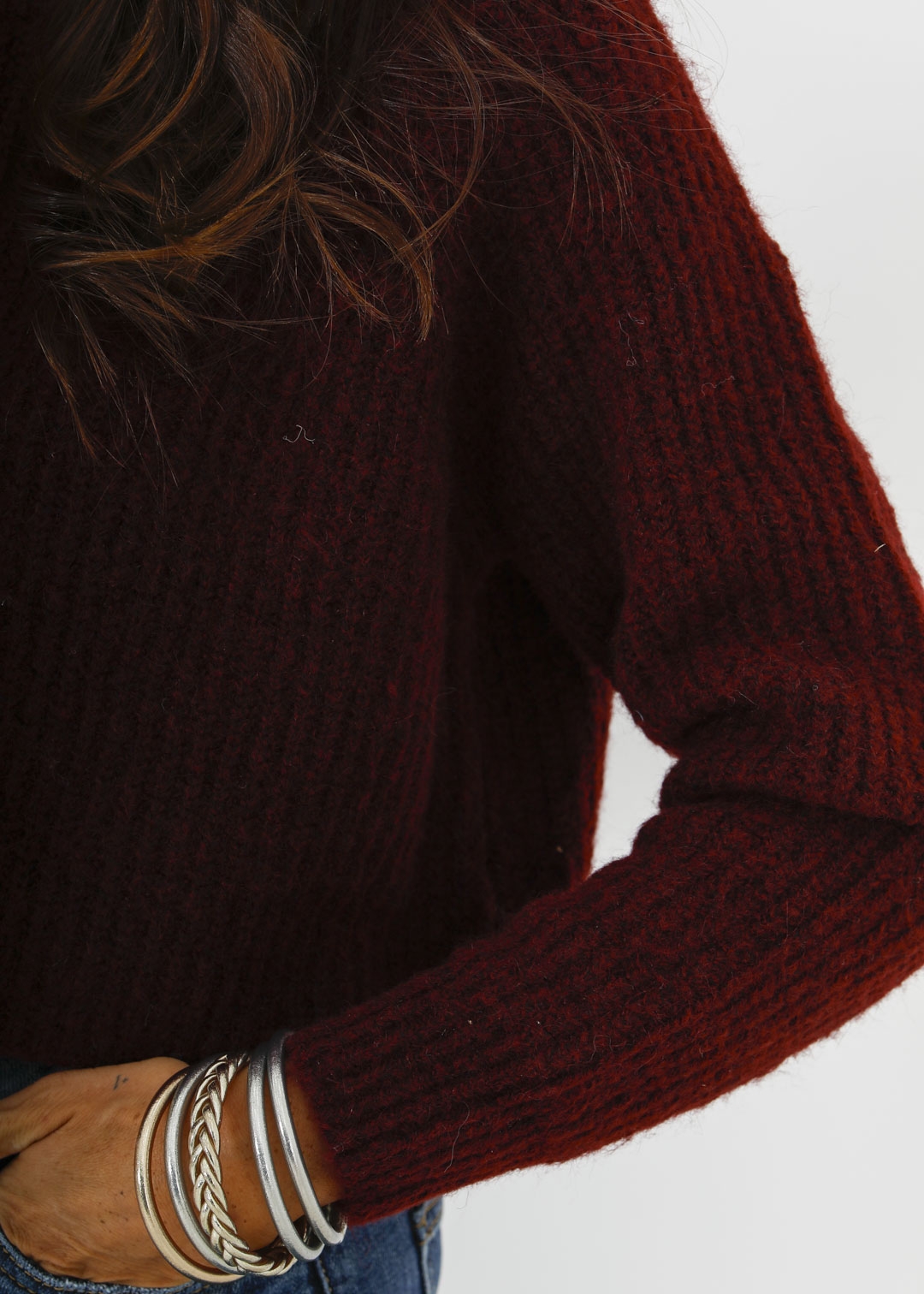 BURGUNDY SOFT TOUCH KNITTED JUMPER