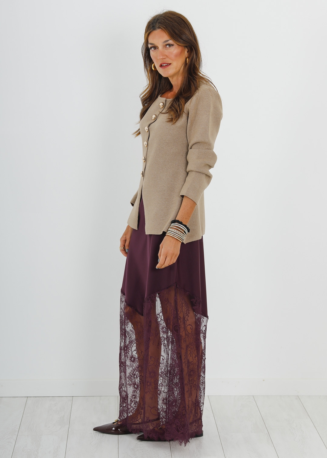 BURGUNDY LACE LONG SKIRT